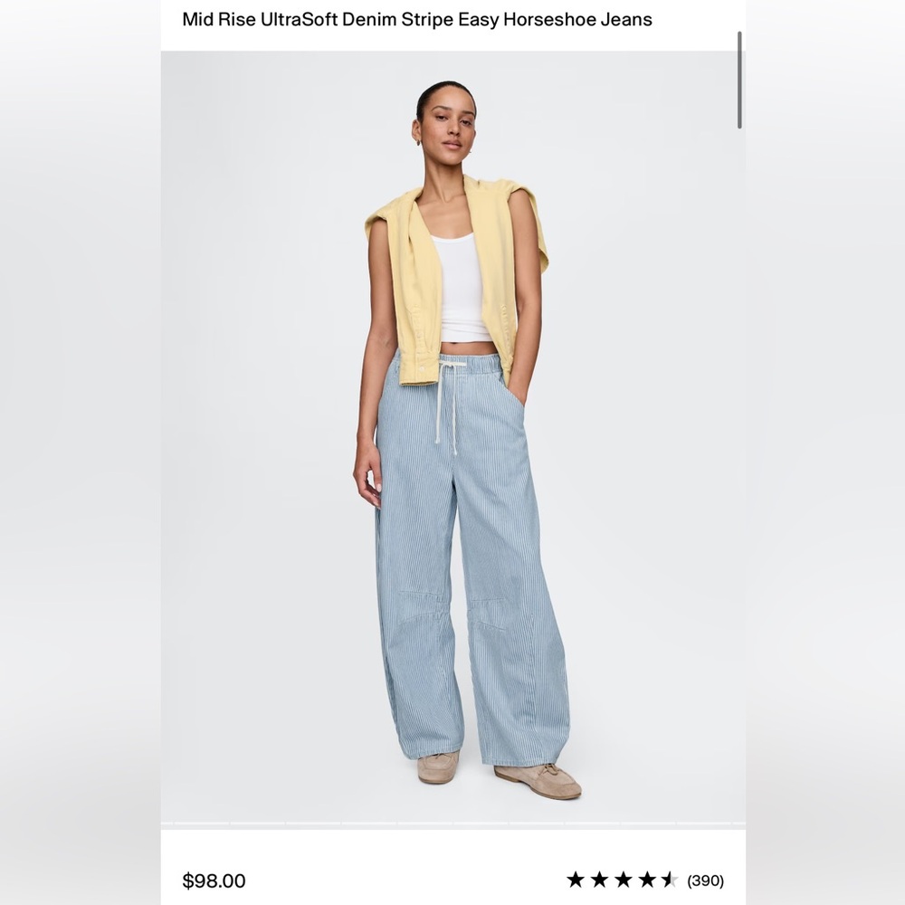 GAP • Mid Rise UltraSoft Denim Stripe Easy Horseshoe Jeans